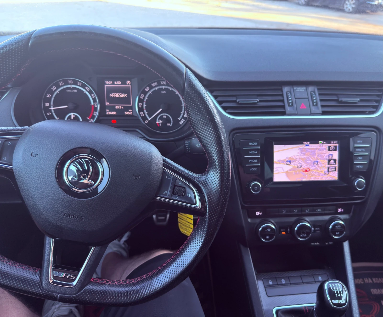 Skoda Octavia 2.0 TDI VRS Лизинг, снимка 10 - Автомобили и джипове - 54918534