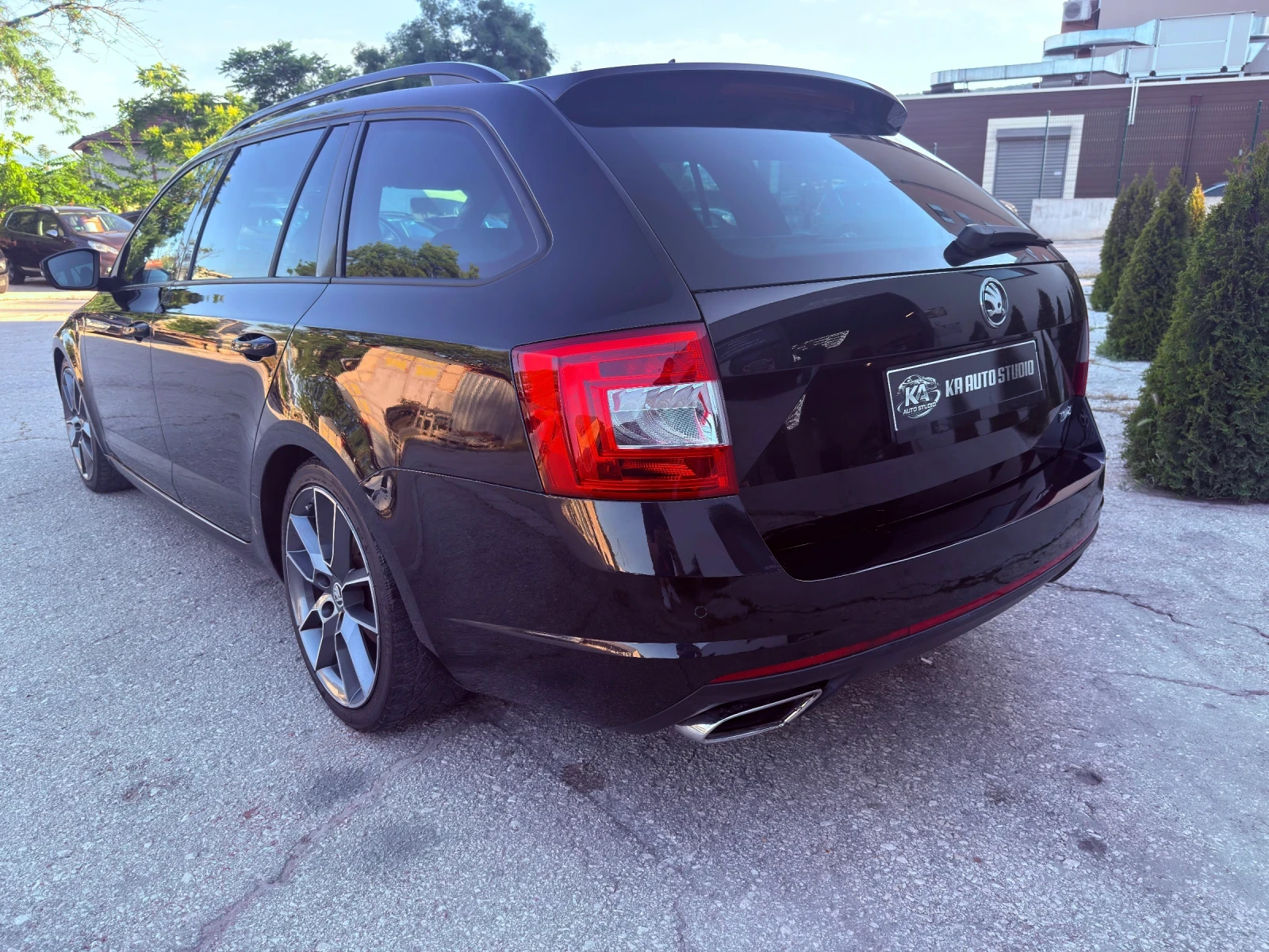 Skoda Octavia 2.0 TDI VRS Лизинг, снимка 5 - Автомобили и джипове - 54918534