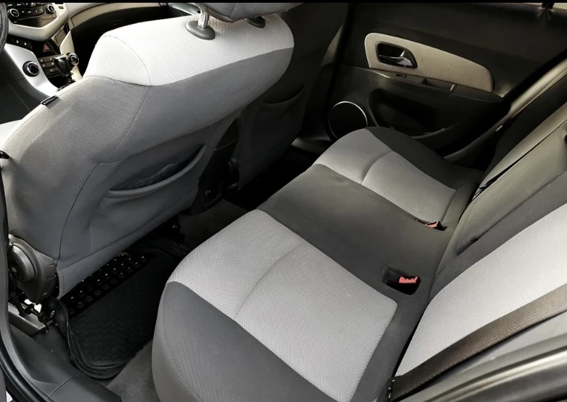 Chevrolet Cruze 1.6 газ бензин, снимка 9 - Автомобили и джипове - 55051663