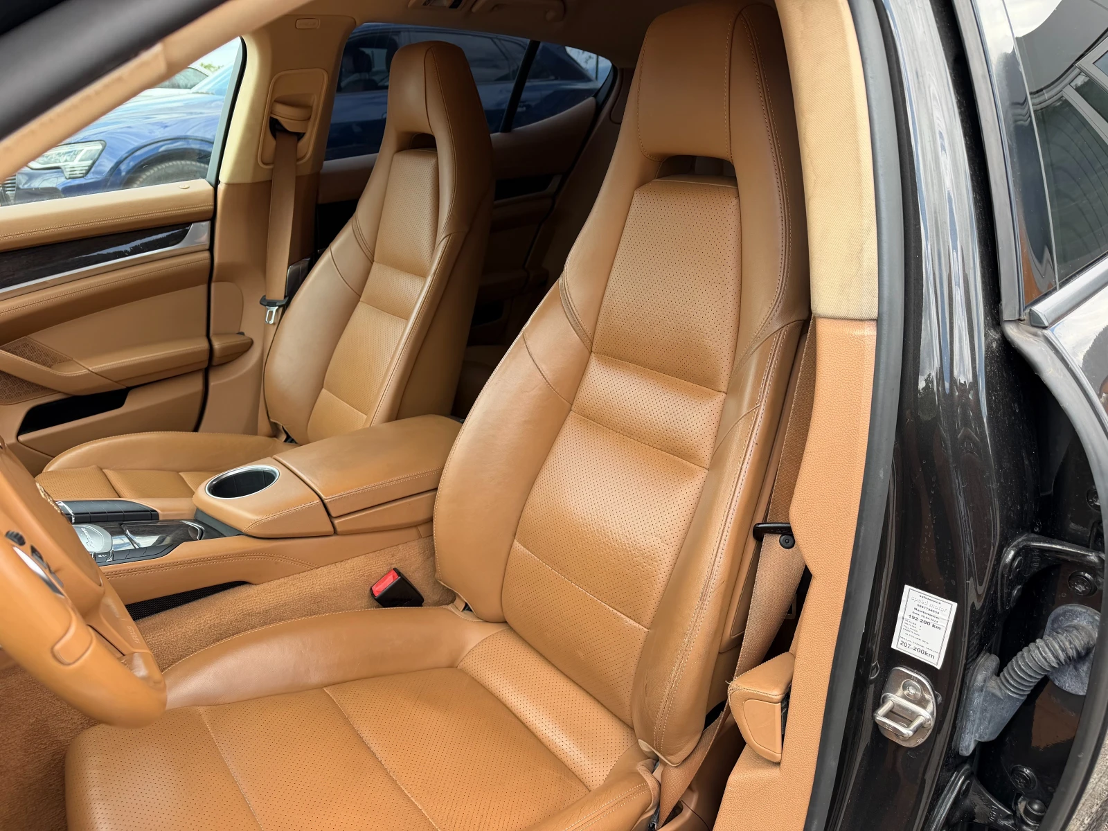 Porsche Panamera 3.0 дизел / 250 к.с. / Подгрев / BOSE, снимка 8 - Автомобили и джипове - 55402947