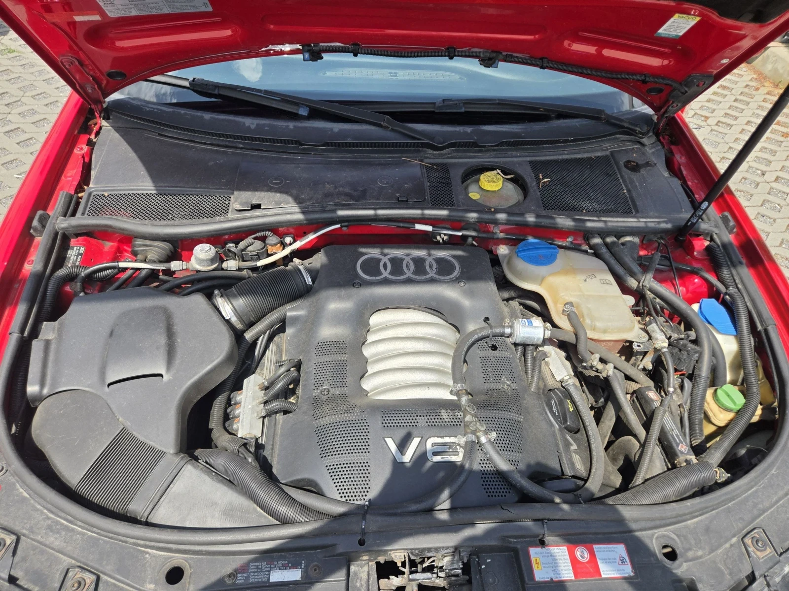 Audi A6 2.8i-193кс= ГАЗ= КЛИМАТРОНИК= НАПЪЛНО ОБСЛУЖЕН, снимка 17 - Автомобили и джипове - 55589124