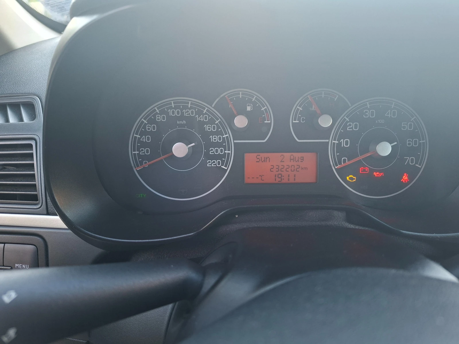 Fiat Punto 1.4, снимка 7 - Автомобили и джипове - 55683879