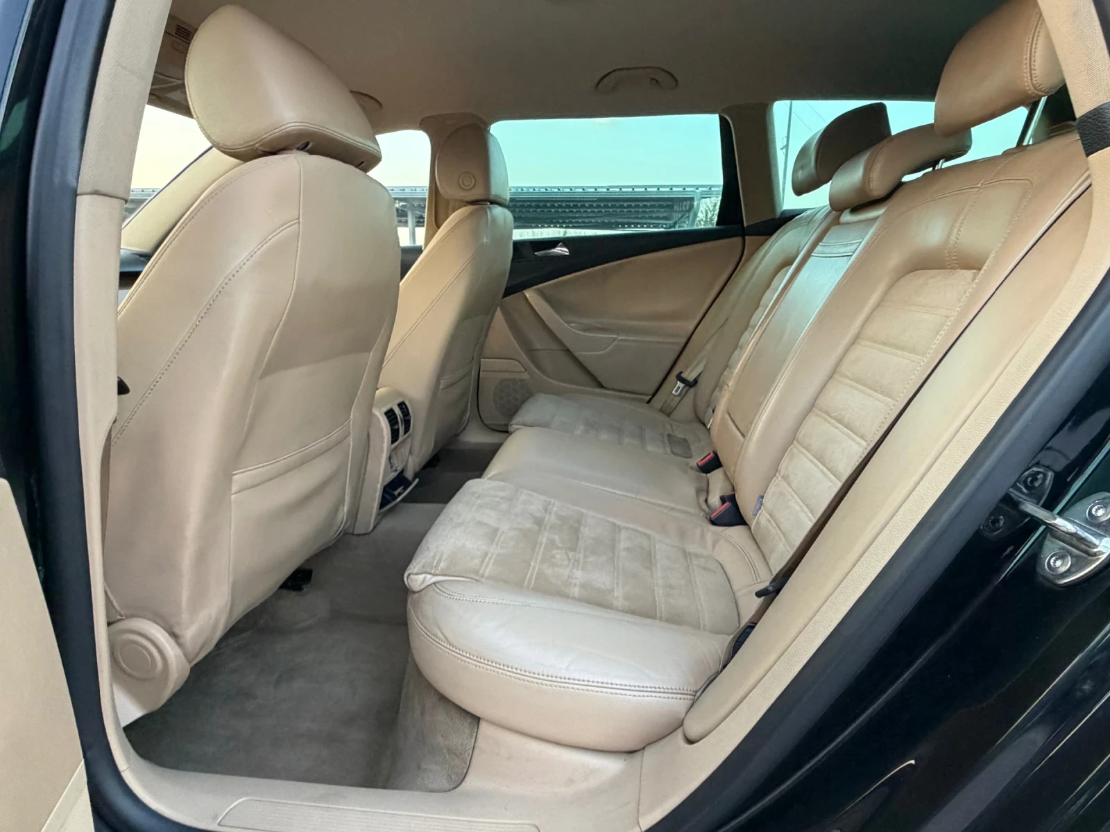 VW Passat 2.0TDI HIGHLINE АВТОМАТ ИТАЛИЯ, снимка 9 - Автомобили и джипове - 55779887