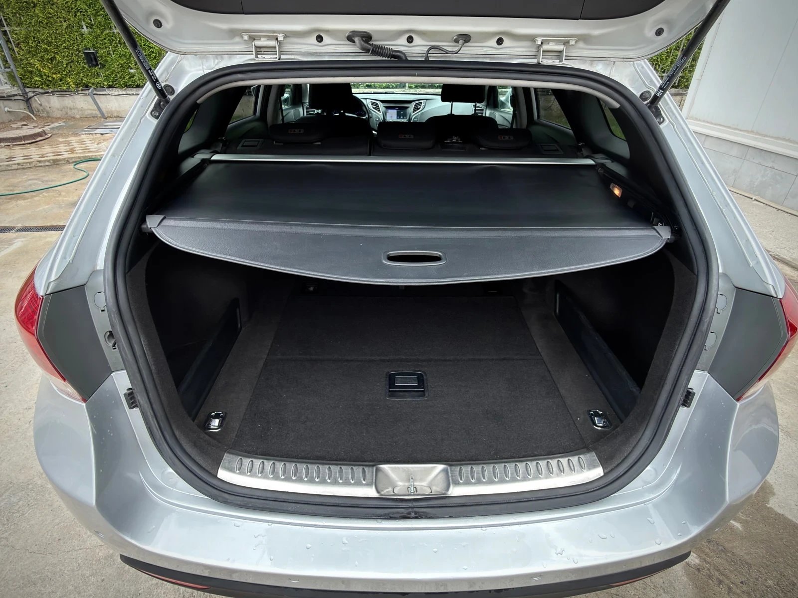 Hyundai I40 1.7CRDI 140кс Face* CarPlay* Камера* Подгреви* Рег, снимка 12 - Автомобили и джипове - 56041771