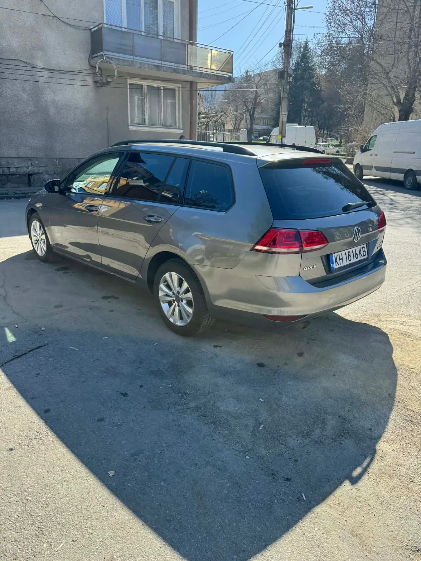 VW Golf 1.6 TDI | Mobile.bg � ����������� 6