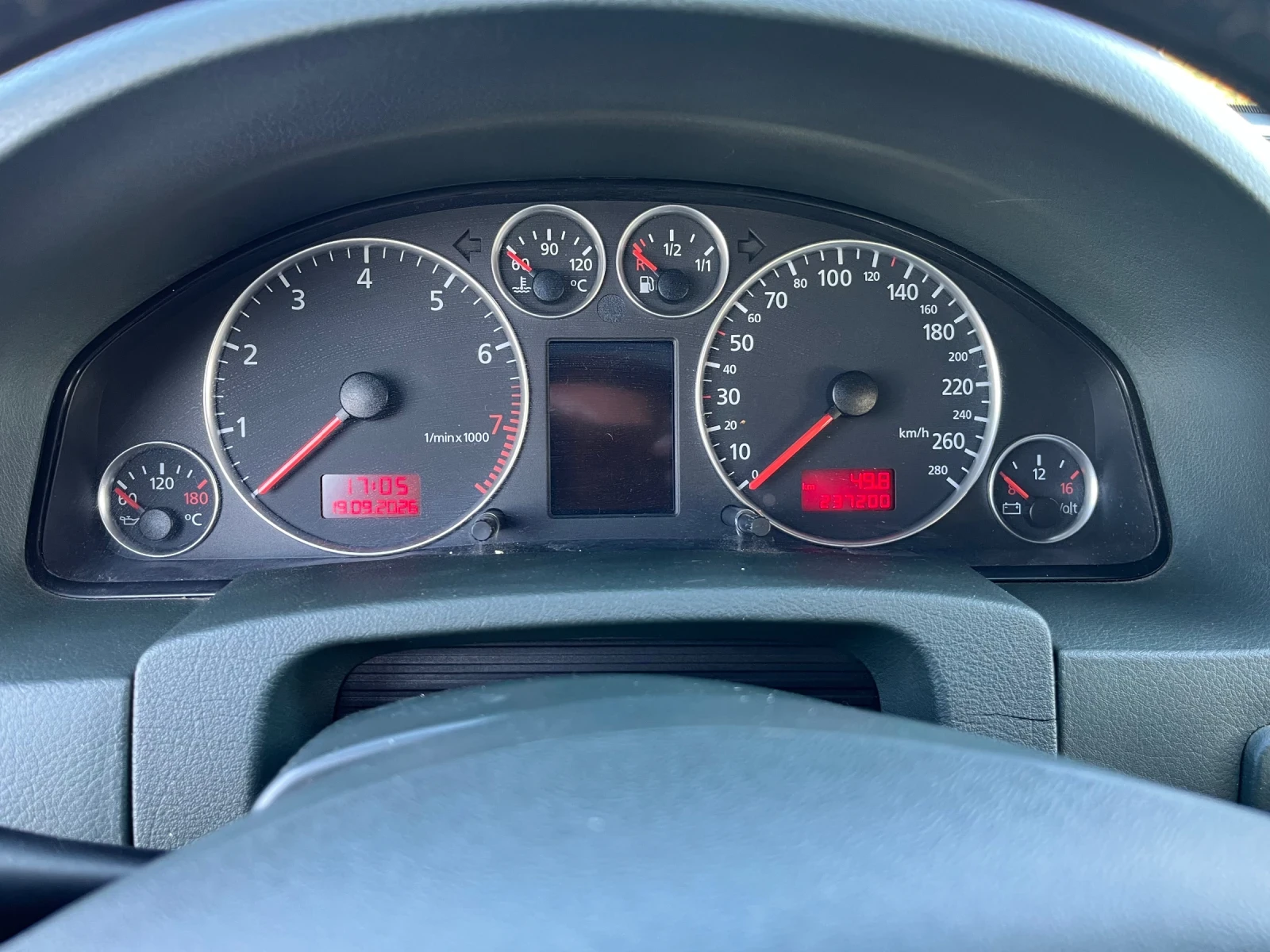 Audi A6 Allroad 2.7 T quattro, снимка 5 - Автомобили и джипове - 56140501
