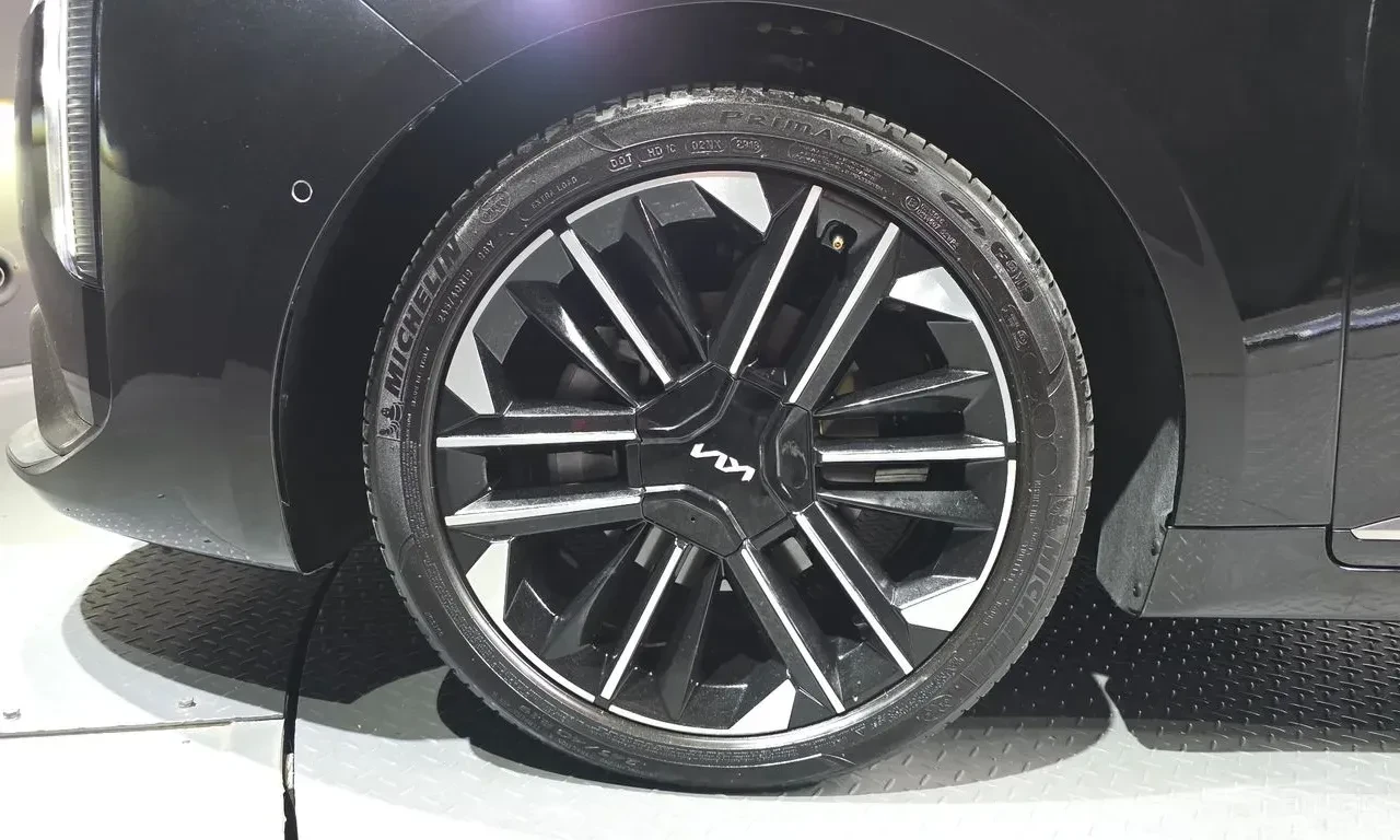 Kia K8 SIGNATURE* ���������* ���������* �����* 360������* | Mobile.bg � ����������� 5