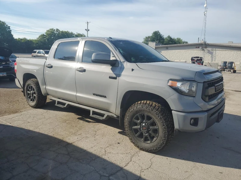 Toyota Tundra CREWMAX SR5 4X4 * ПЕРФЕКТНА ЗА ГАЗ* , снимка 2 - Автомобили и джипове - 47393540