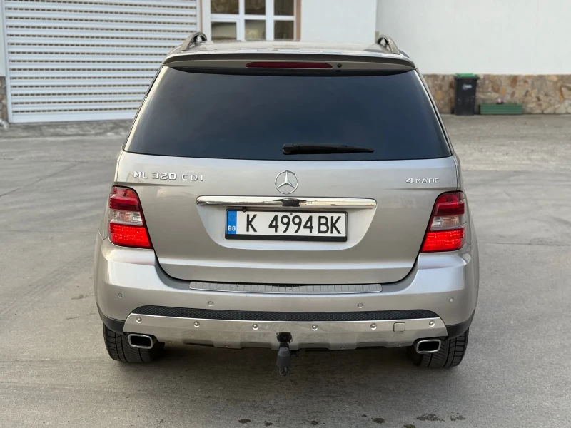 Mercedes-Benz ML 320 CDI Airmatic, снимка 8 - Автомобили и джипове - 52448702