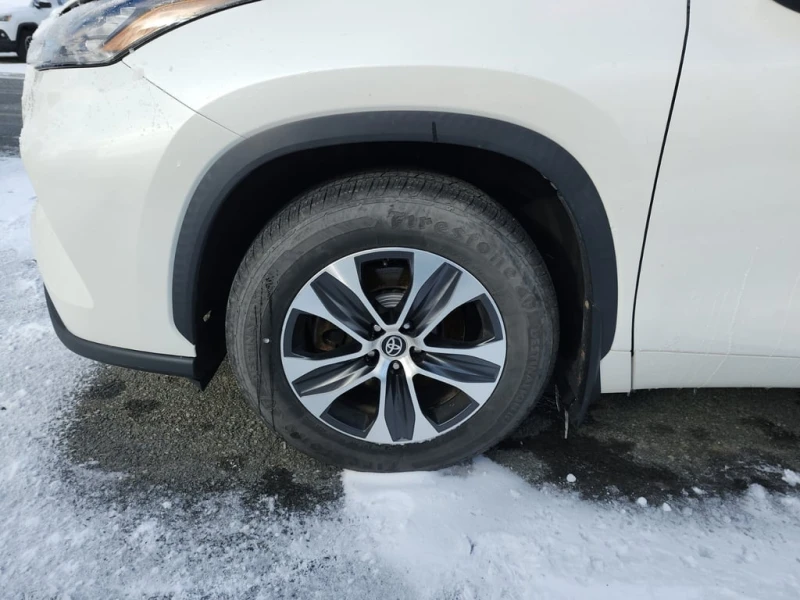 Toyota Highlander * XLE * CARFAX * БЕЗ ПЪРВОНАЧАЛНА ВНОСКА, снимка 6 - Автомобили и джипове - 53234130