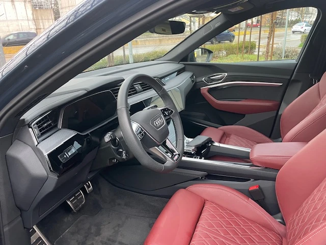 Audi SQ8 Sportback e-tron | Mobile.bg � ����������� 3