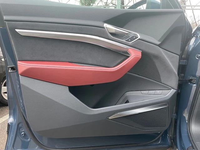 Audi SQ8 Sportback e-tron | Mobile.bg � ����������� 6