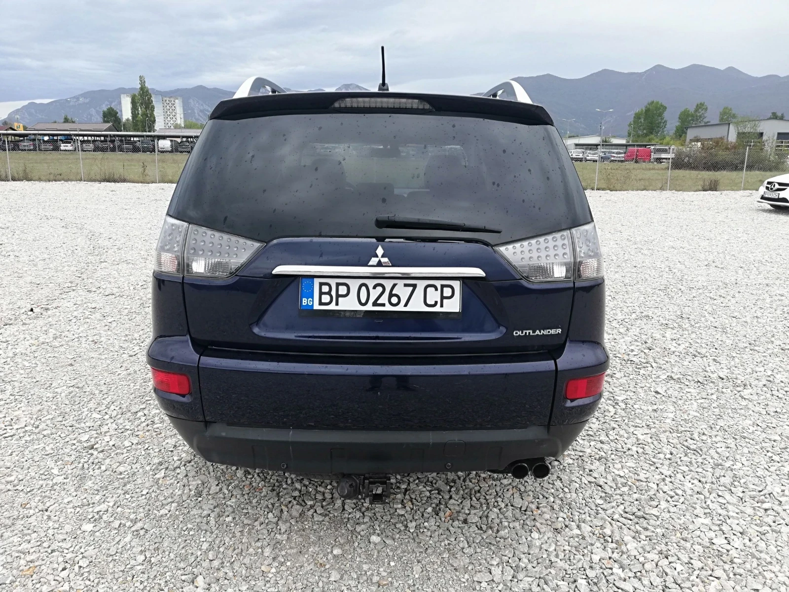 Mitsubishi Outlander 2.0TDI kli 4x4 - изображение 5