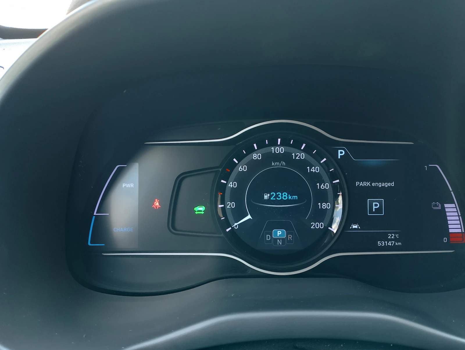 Hyundai Kona 64KWh* SOH100%* DISTRONIC* BLUE LINK* ТЕРМОПОМПА - изображение 9