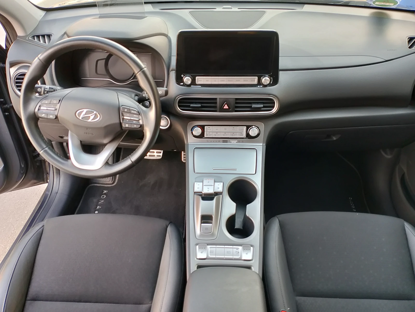 Hyundai Kona 64KWh* SOH100%* DISTRONIC* BLUE LINK* ТЕРМОПОМПА - изображение 7