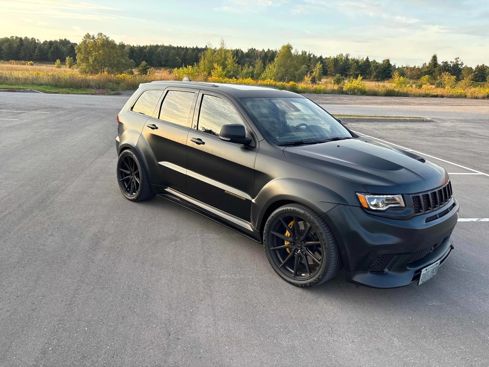 Jeep Grand cherokee Trackhawk CARFAX * * АВТО КРЕДИТ * *  - изображение 2