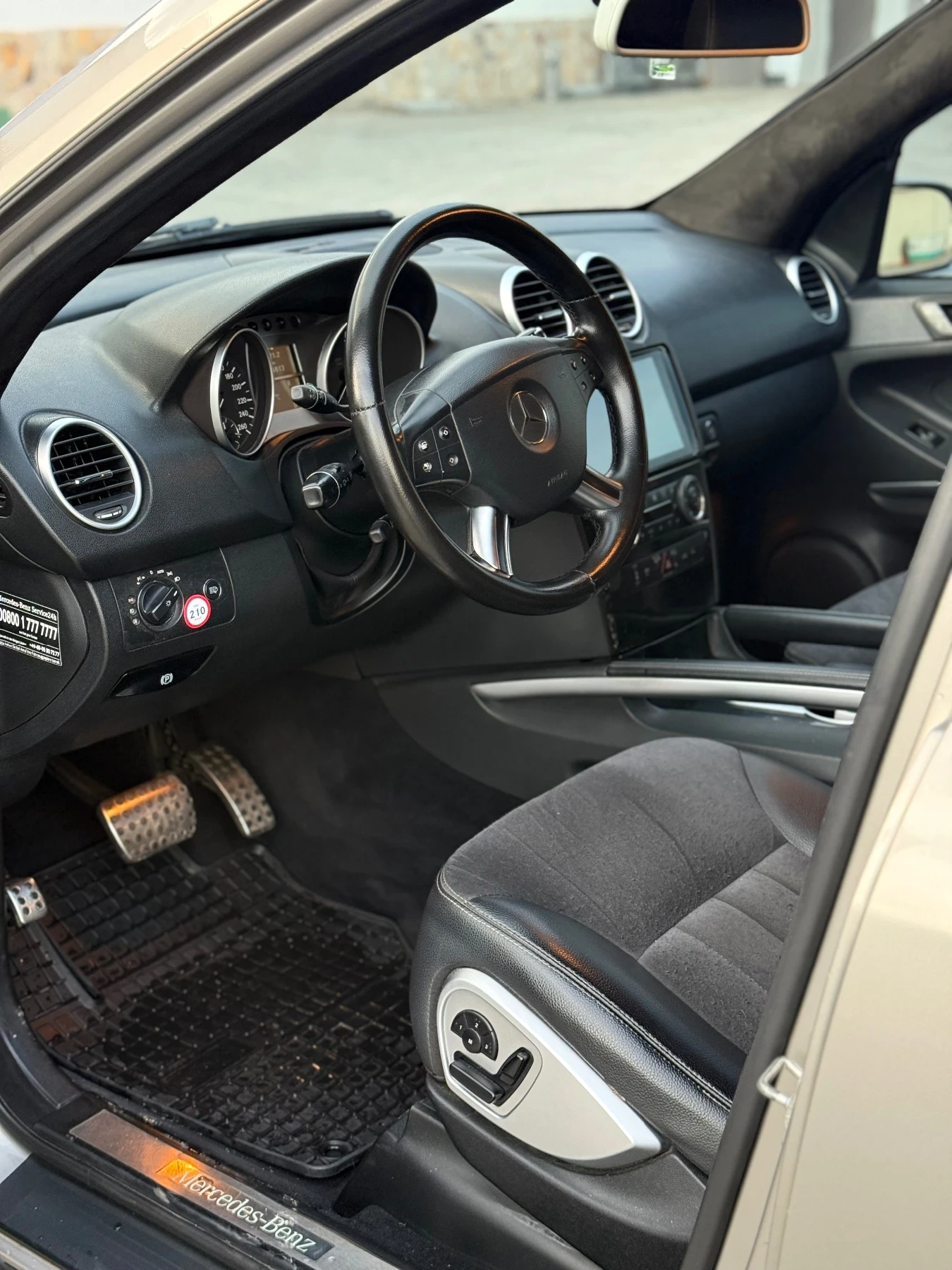 Mercedes-Benz ML 320 CDI Airmatic - изображение 9