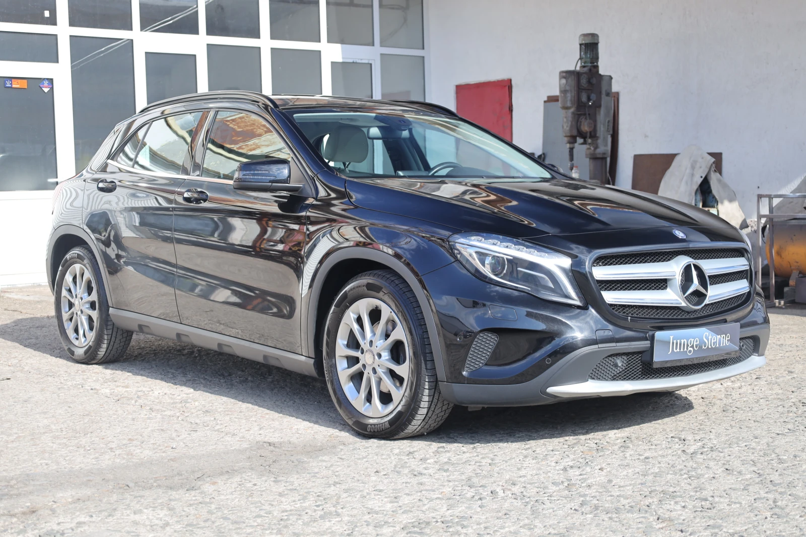 Mercedes-Benz GLA 200 CDI LED SzH Leder Navi AHK PDK MY15 #iCarbg - изображение 2