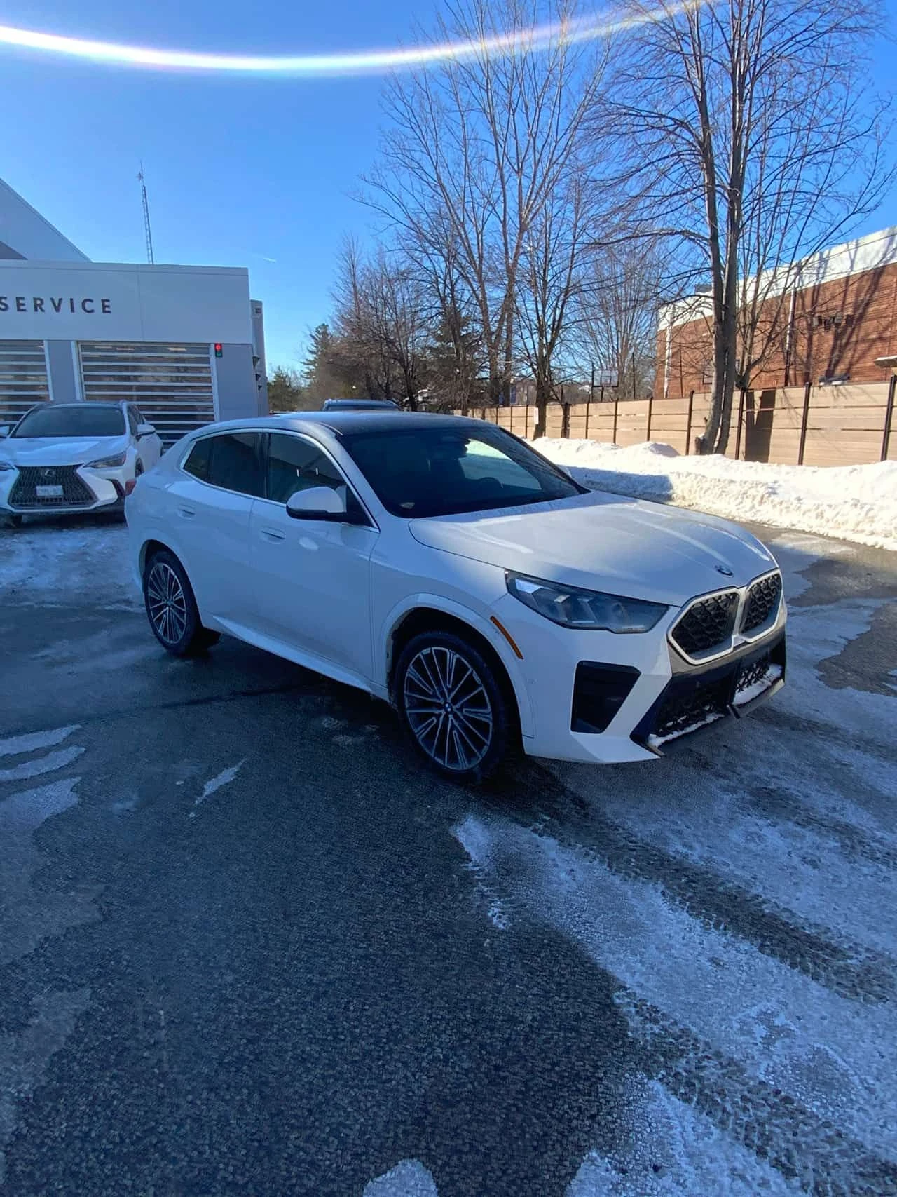 BMW X2 xDrive28i M sport package* CARFAX * ПАНОРАМА - изображение 4