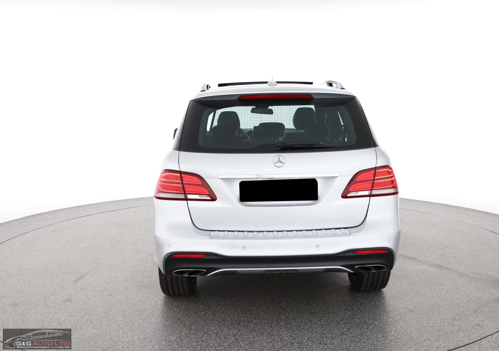 Mercedes-Benz GLE 450 AMG 4MATIC/390HP/PANO/AIRM./360/DISTR/AHK/NAVI/856g - изображение 7