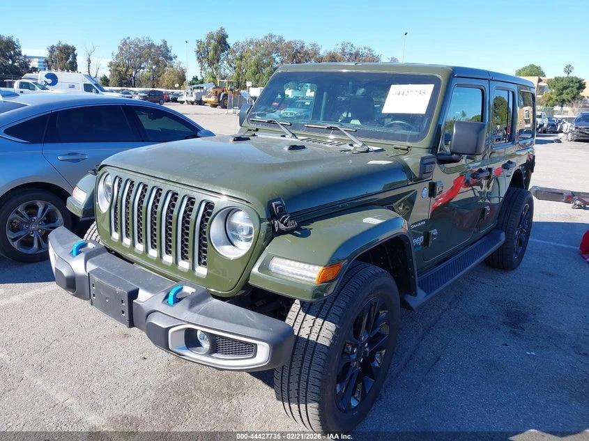 Jeep Wrangler 2.0l 4Xe Unlimited Sahara 4X4, снимка 2 - Автомобили и джипове - 54315563