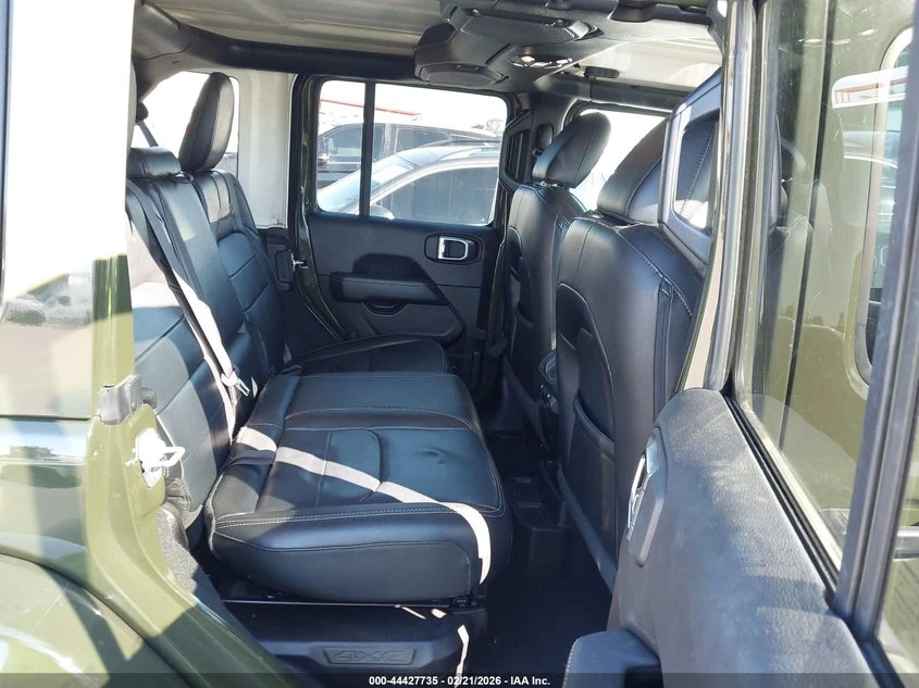 Jeep Wrangler 2.0l 4Xe Unlimited Sahara 4X4, снимка 8 - Автомобили и джипове - 54315563