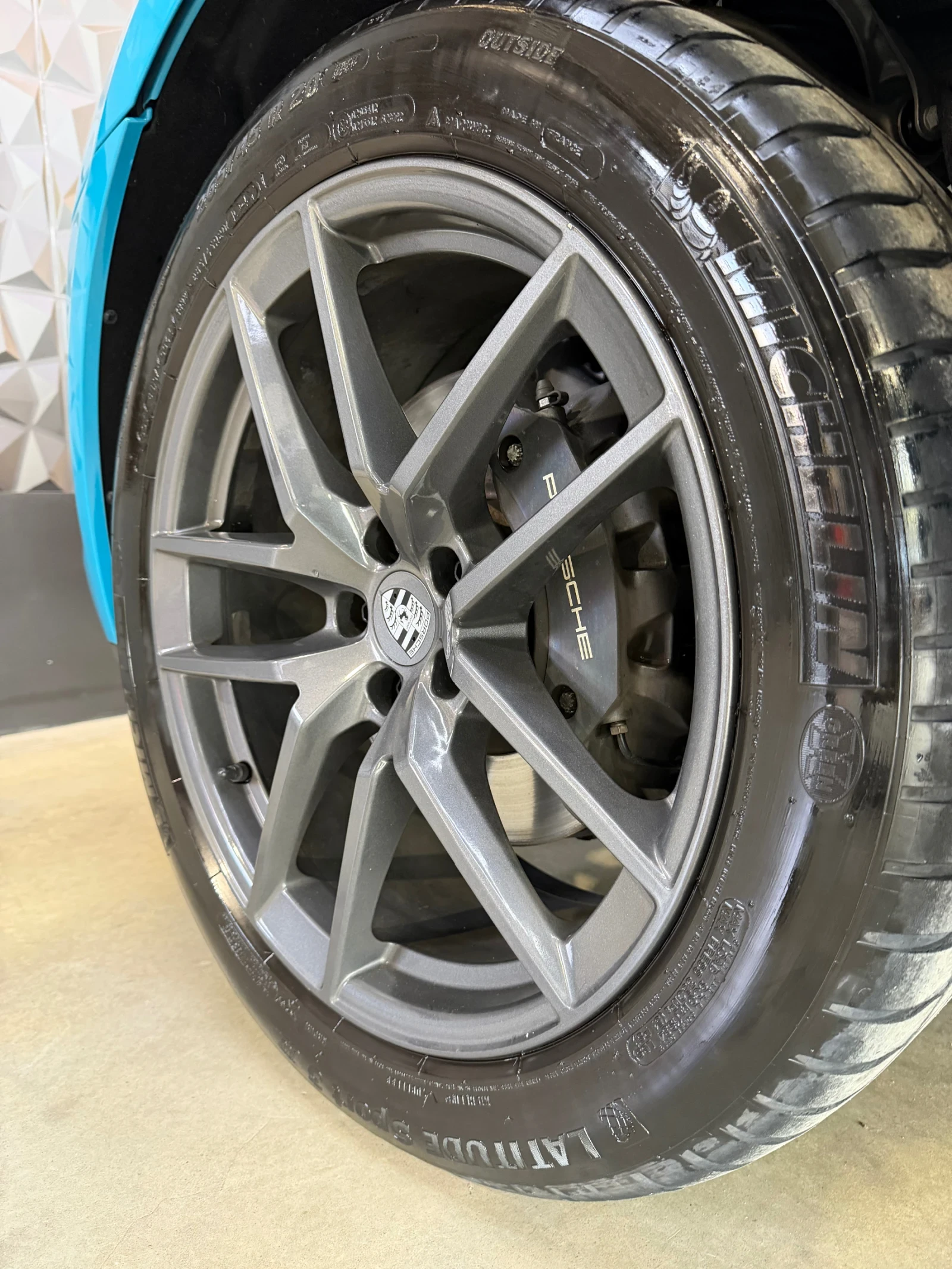 Porsche Macan T * ПАНОРАМА * BOSE * КАМЕРА * , снимка 17 - Автомобили и джипове - 54373077