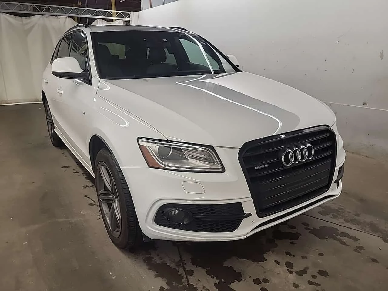 Audi Q5 * 2.0T PROGRESSIV * CARFAX * БЕЗ ПЪРВОНАЧАЛНА ВНОС, снимка 2 - Автомобили и джипове - 54422701