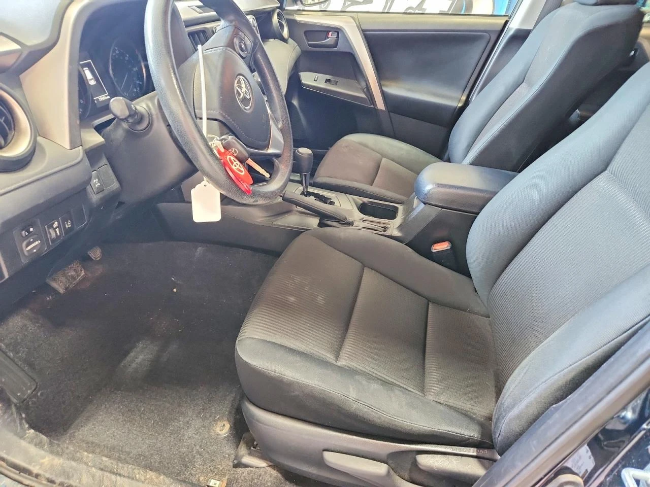 Toyota Rav4 2.5* 4Х4* LE* РЕАЛНИ КМ!, снимка 8 - Автомобили и джипове - 54636737
