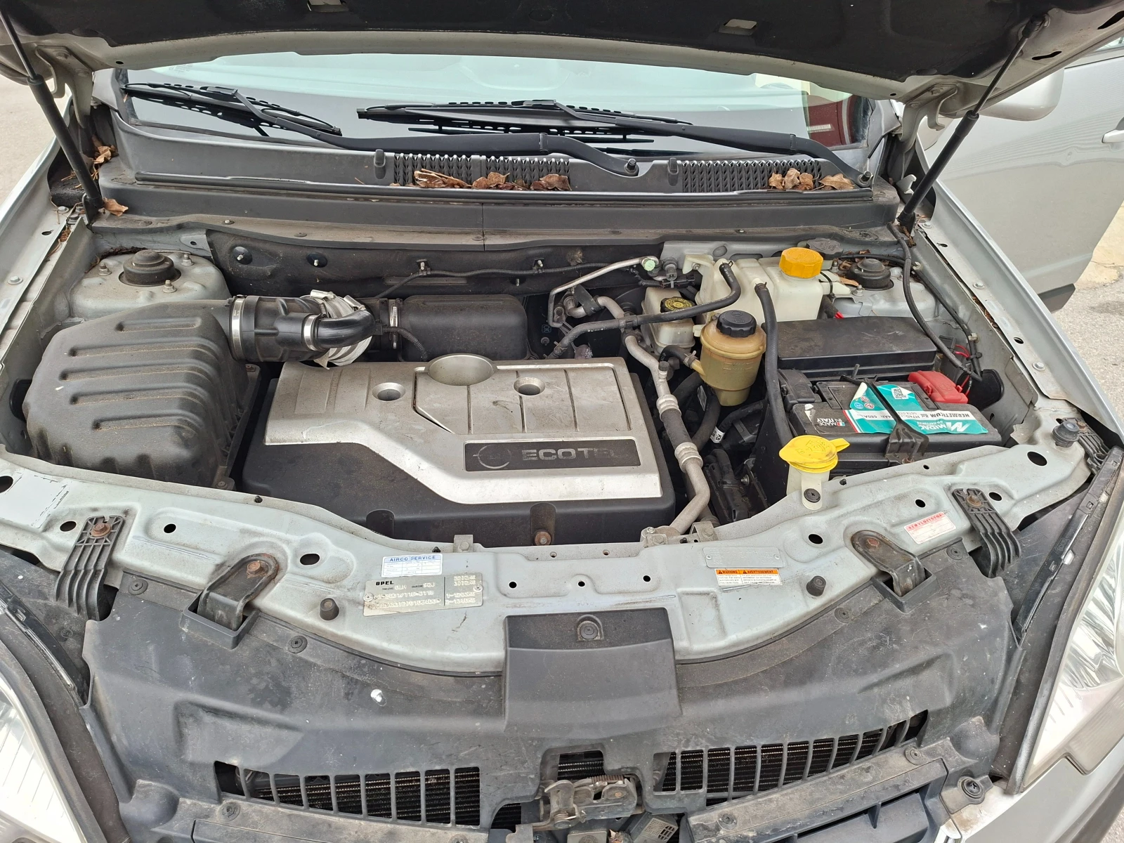 Opel Antara 2.4 4x4, снимка 15 - Автомобили и джипове - 55463786