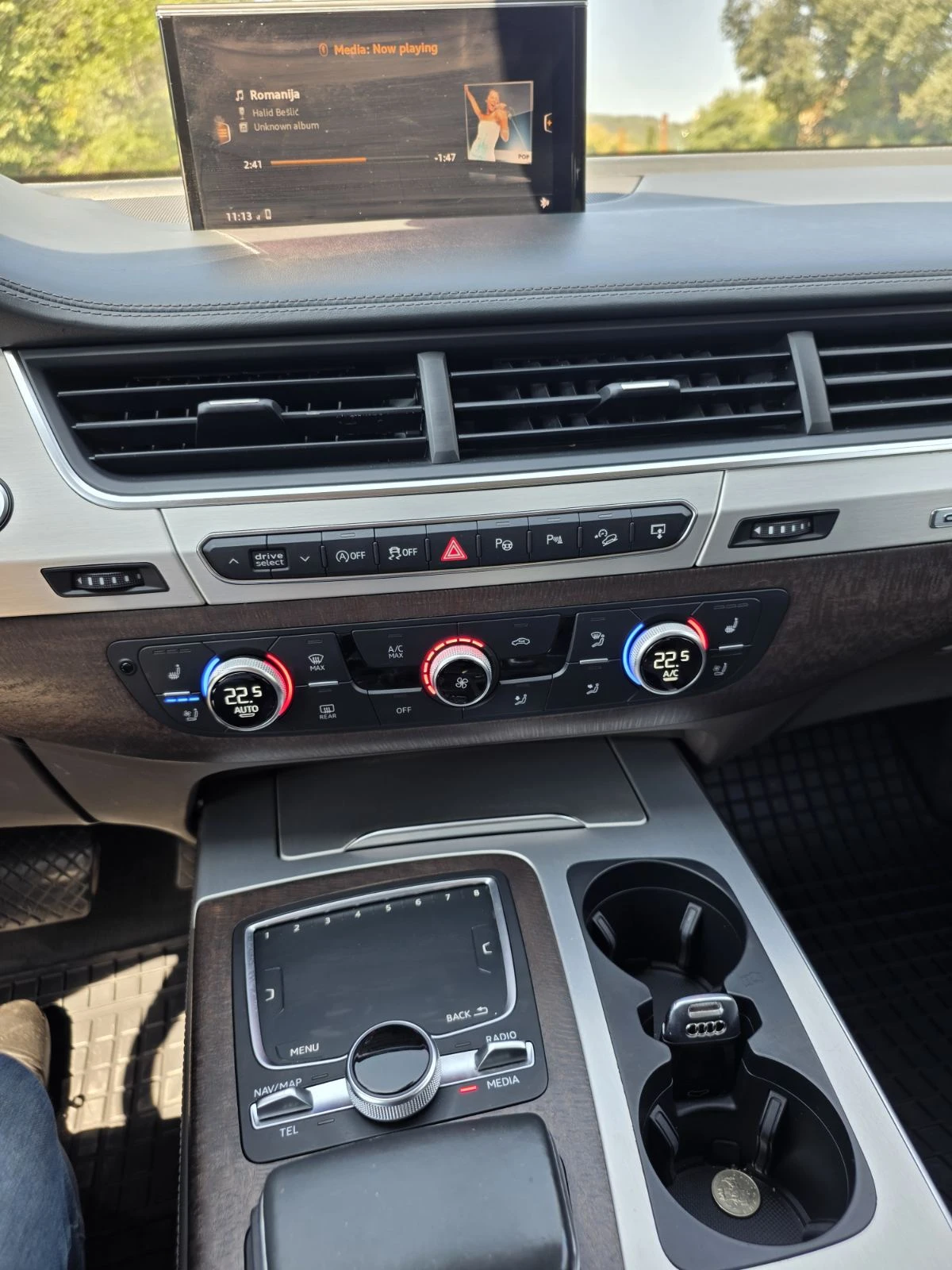 Audi Q7, снимка 8 - Автомобили и джипове - 55889763