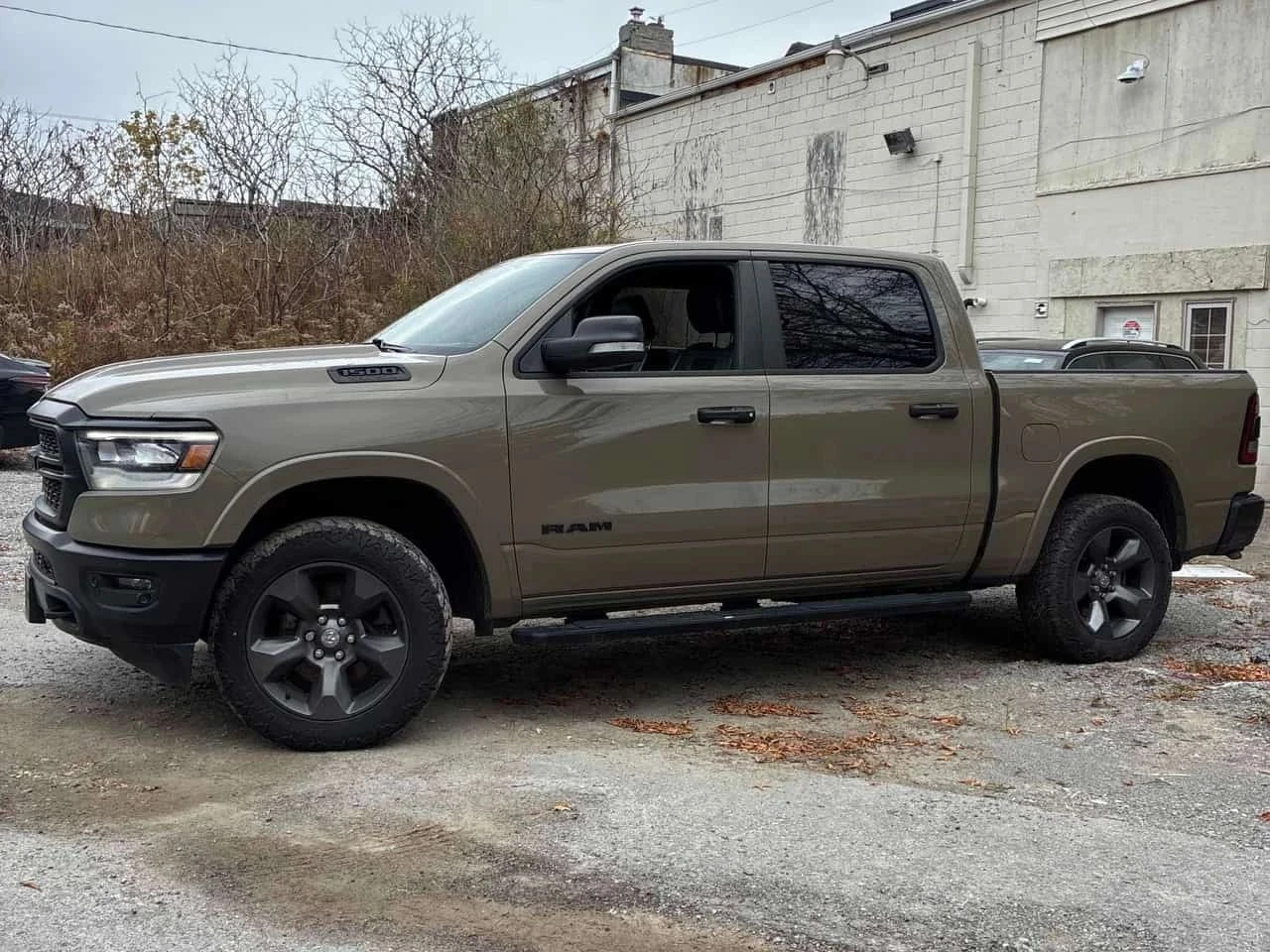 Dodge RAM 1500, снимка 2 - Автомобили и джипове - 56700107