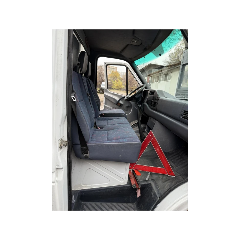 Mercedes-Benz 312  - изображение 8