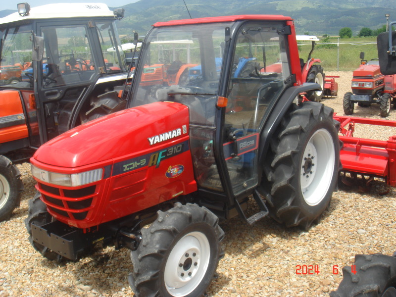 Трактор Kubota СКАЙТРАК, снимка 1 - Селскостопанска техника - 46054575