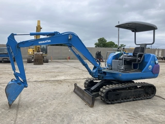 Багер Komatsu 2.5 тона / ПЕРФЕКТЕН / ОЧАКВАН ВНОС