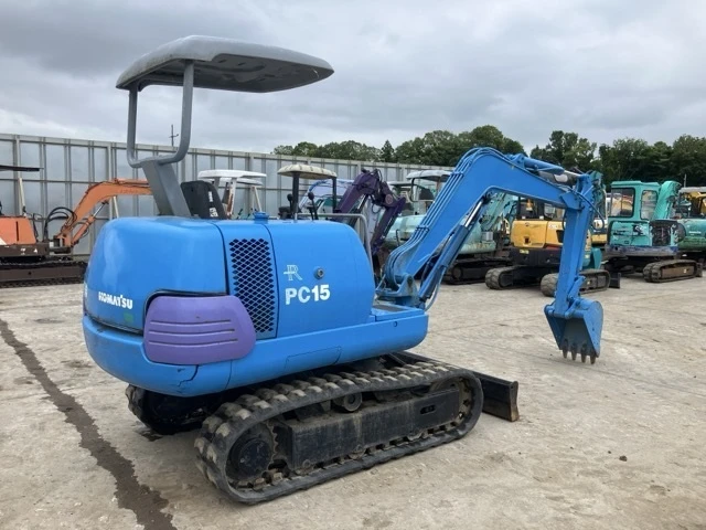 Багер Komatsu 2.5 тона / ПЕРФЕКТЕН / ОЧАКВАН ВНОС, снимка 3 - Индустриална техника - 55957391