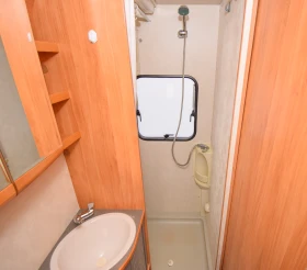 Каравана Adria Adora 542 UT, снимка 17