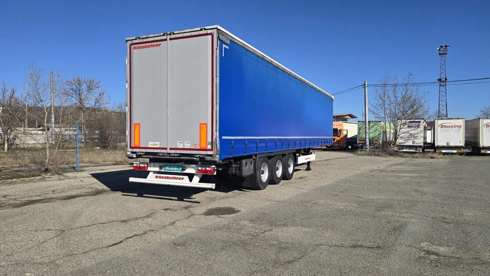 Полуремарке Kaessbohrer