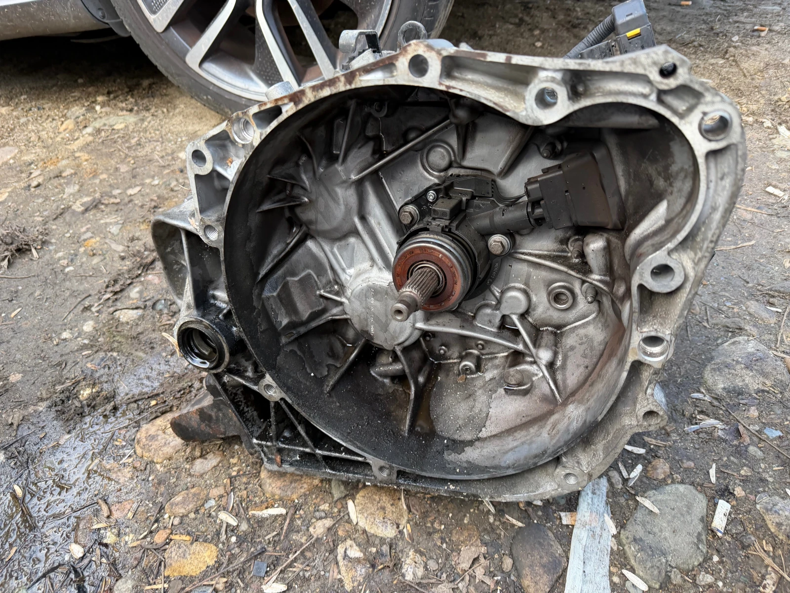 Peogeot 508 2.0HDI 163к.с 2013г автоматична роботизирана скоростна кутия, снимка 4 - Части - 53728017