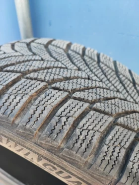 Гуми Зимни 225/45R18, снимка 1