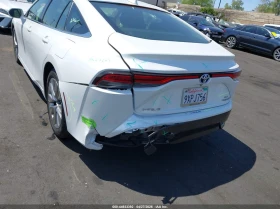 Toyota Mirai Xle, снимка 6