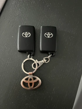 Обява за продажба на Toyota Auris 2.0 D4D ~9 500 лв. - изображение 11