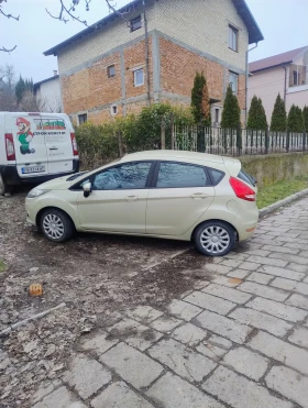 Ford Fiesta 1.4 - 3500 € / 6845.40 лв. - 17253789 3