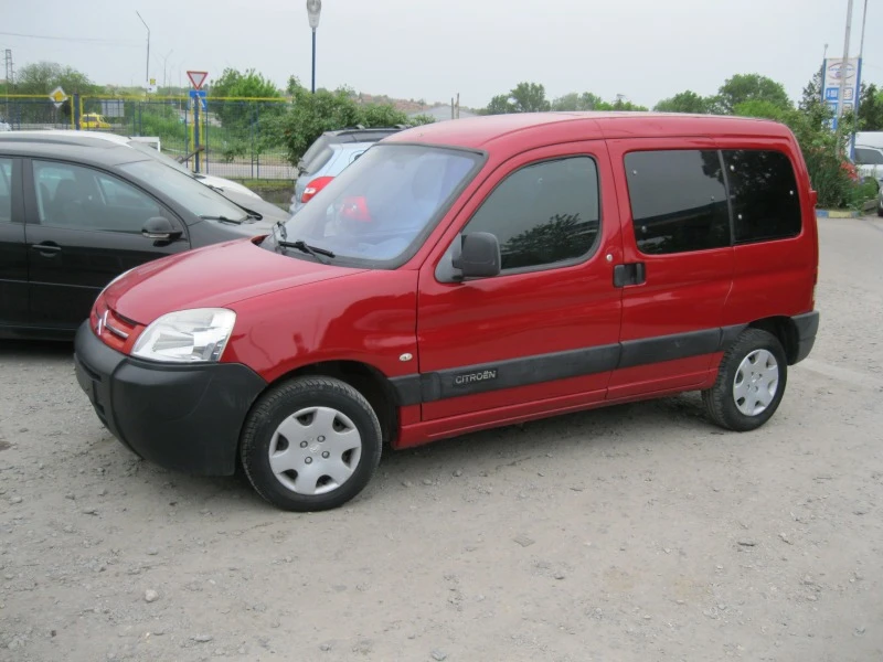 Citroen Berlingo 1, 6 HDI LIMITED EDITION, снимка 8 - Автомобили и джипове - 45301469