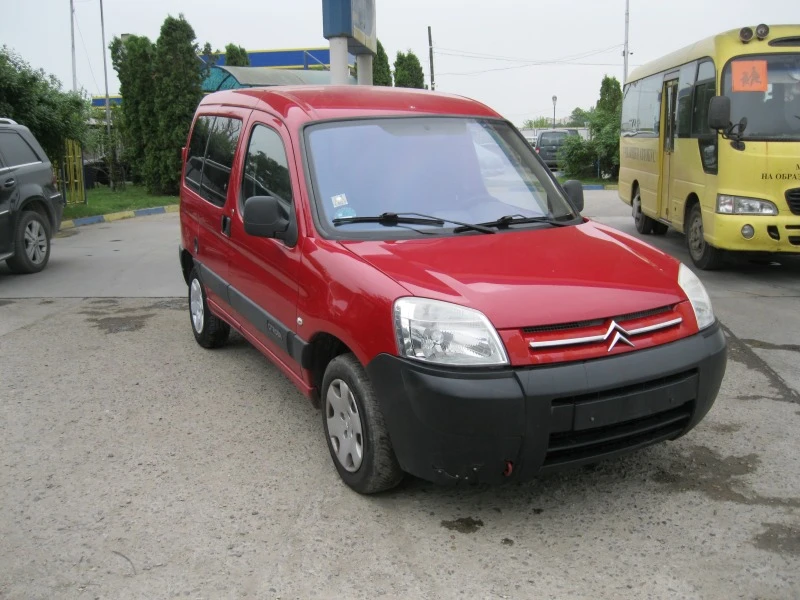 Citroen Berlingo 1, 6 HDI LIMITED EDITION, снимка 2 - Автомобили и джипове - 45301469