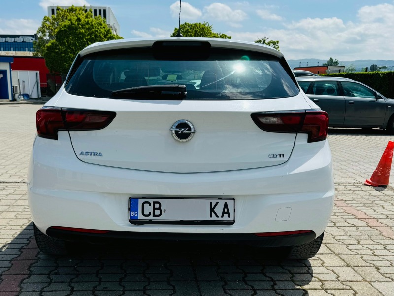 Opel Astra 1.6 CDTi, снимка 5 - Автомобили и джипове - 45965579