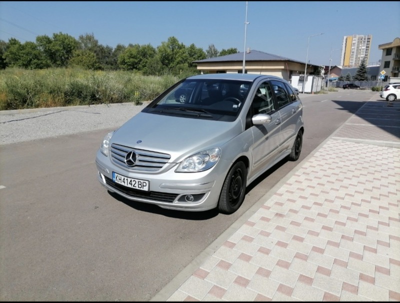 Mercedes-Benz B 200 CDI, снимка 1 - Автомобили и джипове - 46323734