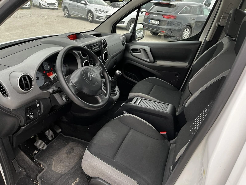 Citroen Berlingo, снимка 5 - Автомобили и джипове - 46961779