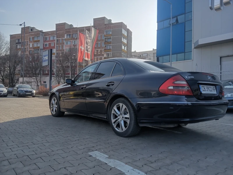 Mercedes-Benz E 270, снимка 6 - Автомобили и джипове - 48143666