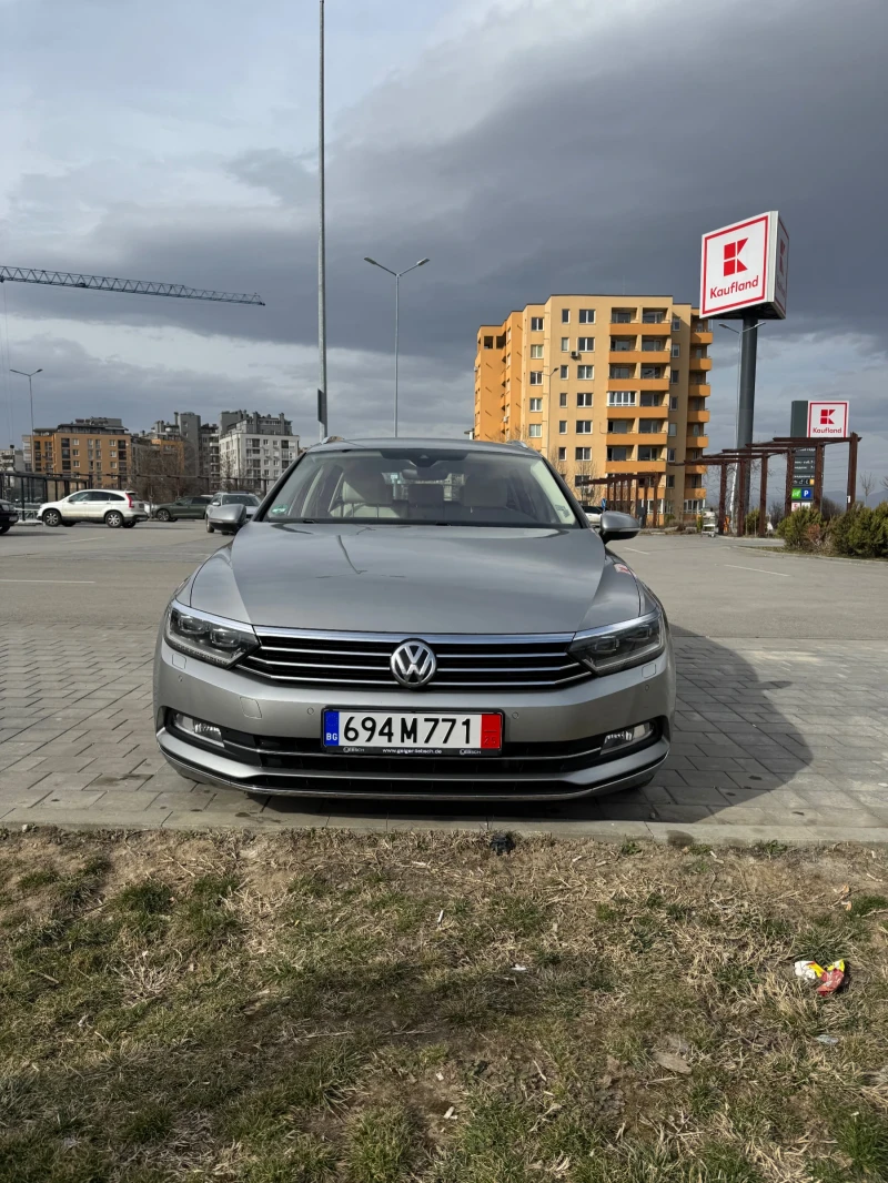 VW Passat 2.0 TDI BLUE MOTION, снимка 1 - Автомобили и джипове - 49454432